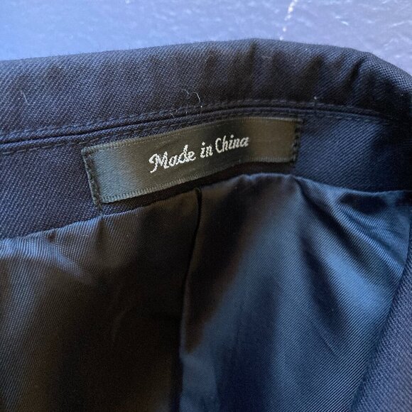 Chaps Navy Wool Blend Blazer, EUC, Size 40R - Picture 4 of 9